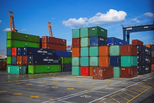 Export a mezinárodní obchod v průmyslovém podniku: Výzvy a příležitosti