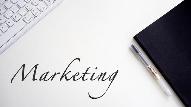 - Marketingový plán: zajištění efektivního marketingového přístupu