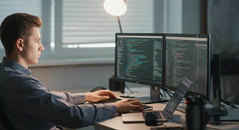 Vibe coding CZ: Průvodce pro české vývojáře (Krok za krokem)